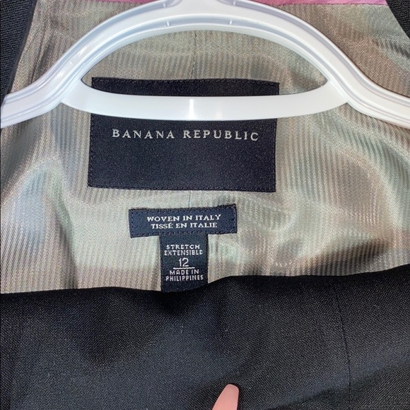 Banana republic two-piece suit - Picture 9 of 9